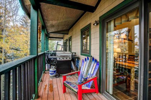 Twin Elks Lodge C11 Condo Ski In Stroll to Main Street in Breckenridge, USA
