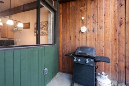 Tamarisk Alpine Condo: Great Location Pool/Hot Tub - image 3