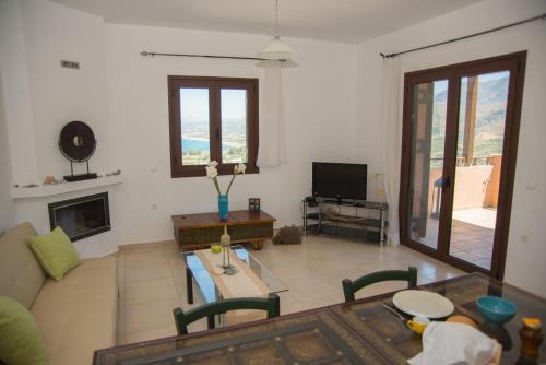  Loquat - Hilltop House in Georgioupoli