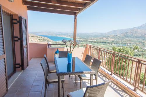 Loquat - Hilltop House in Georgioupoli