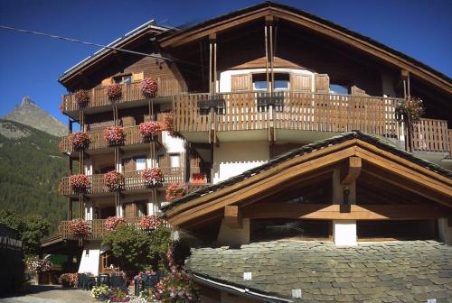 Hotel Vallée De Cogne, Cogne bei Maisonasse