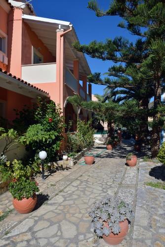 Vlachos Apartments - image 2
