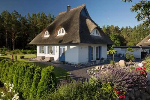 Ferienhaus Haubenlerche 16 in Fuhlendorf, Deutschland