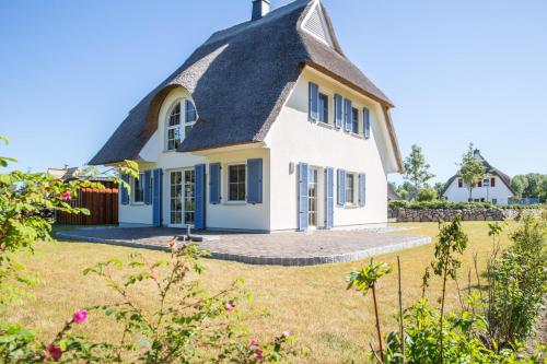 Ferienhaus Schilfrohrsaenger 48 373m von Fuhlendorf entfernt