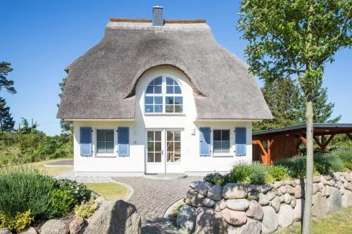 Ferienhaus Schilfrohrsaenger 48 in Fuhlendorf, Deutschland