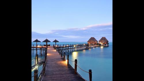 Room in BB - Gran Melia Red Level Deluxe City View 2
