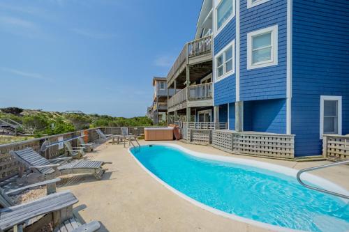 Castle in the Sand 453 Castle in the Sand 453