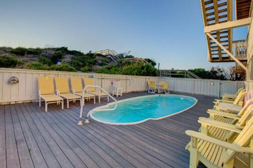 Patti's Place 428 - Tap to explore photos