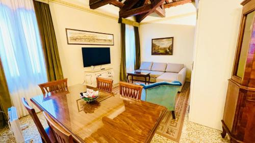 San Gregorio Venice Apartments 4