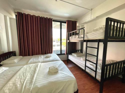 Bake Room Hostel Room Type - Family Room  (4 Adults)