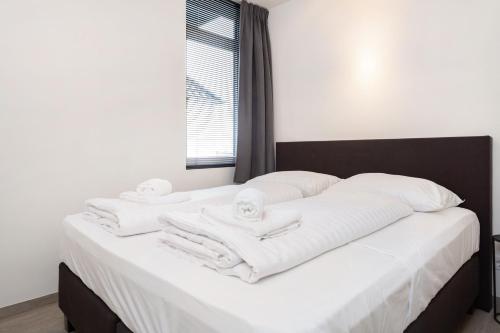 Welcome in - Beneden appartement direct aan het Sneekermeer met tuin, Offingawier (Foto 9)