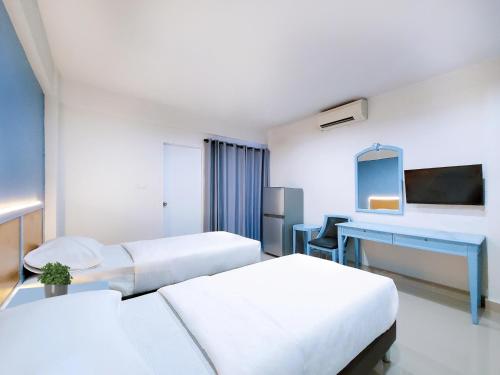 Chateau Hotel & Apartments in Pathum Thani