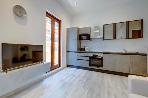 Modern Apartment in the Best Area of Sliema