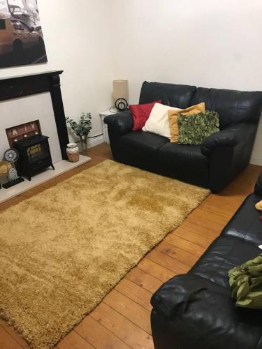 Cosy Urban 3-Bedroom Terraced House in Derry gîte à louer Foyle Hill