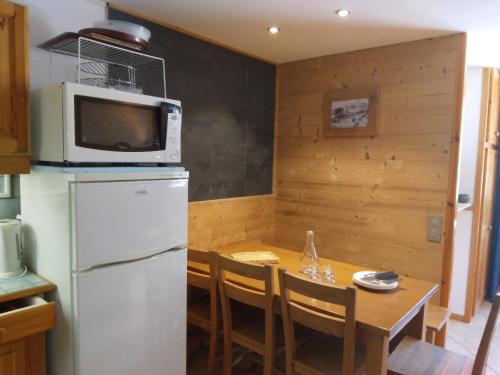 travelski home classic - Résidence Les Glaciers by Travelski (travelski home classic - Residence Les Glaciers by Travelski) in Λα Πλάν