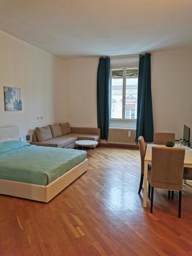 . Residenza Piazza Santo Stefano