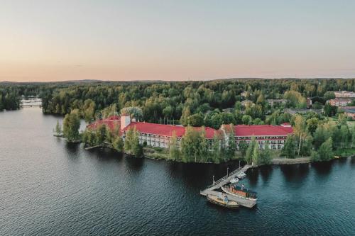 Hotel Kumpeli Spa