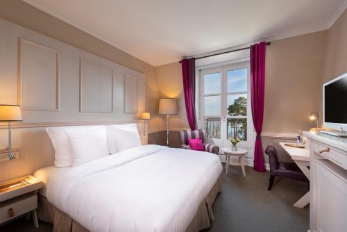 Precise Resort Bad Saarow 3.7km von Reichenwalde entfernt