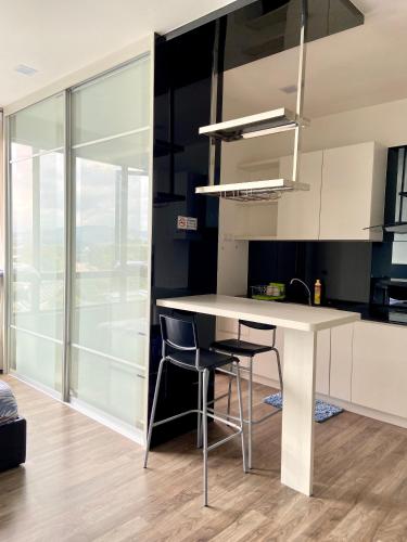 LANDMARK2.13, Clean Studio WiFi&Tvbox Free Parking