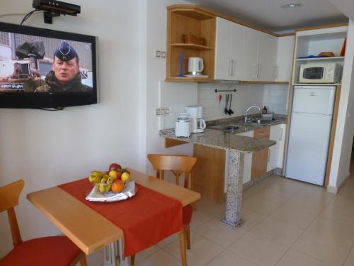 Apartment with Terrace image 7