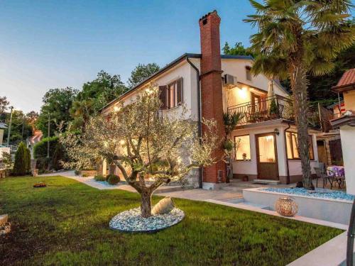  Srok Apartments with pool, Pension in Kastav