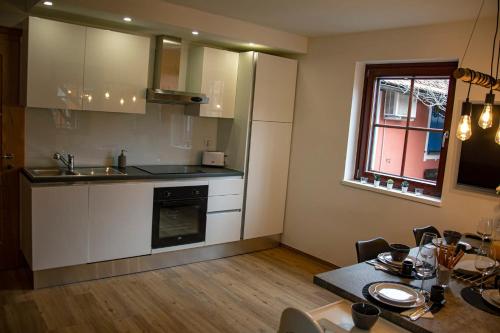 DEMI108 - Terme čatež (DEMI108 - Terme catez) in 卡特茲奧布薩維