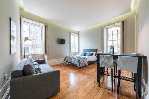 GuestReady - Chic retreat in the heart of Porto 1