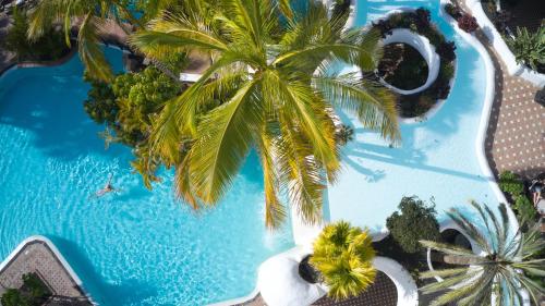 Hotel Jardín Tropical