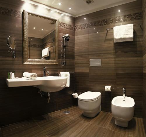 Comfort Hotel Fiumicino City - image 12