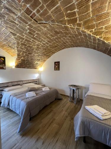 Superior Double Room image 3
