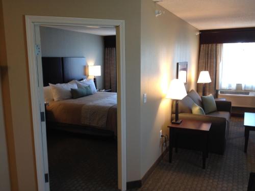 Grandstay Hotel Suites Glenwood