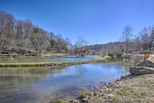 Peaceful Cookeville Cabin on 52 Acres! in Cookeville, USA
