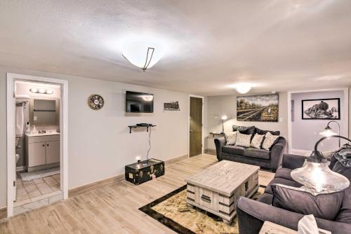 Walkable Galveston Apartment with Hot Tub Access in Galveston, USA