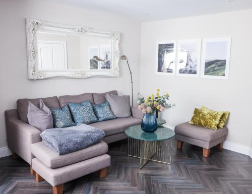 . Luxury 2 bed 5 mins from Carrick next to Waterfall