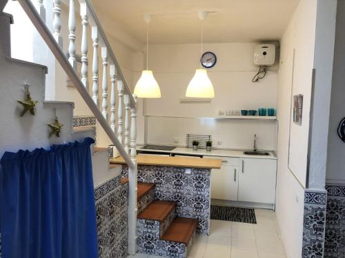House with 2 bedrooms in Telde with wonderful sea view furnished terrace and WiFi 10 m from the beach - image 7