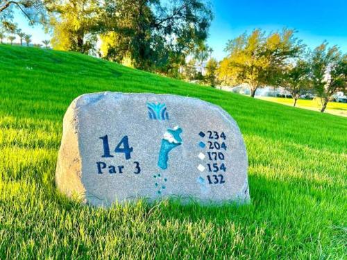Desert Falls Golf, 1st Floor, Pool/Gym/Golf View in Palm Desert, USA