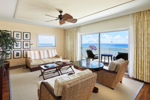 344859228 The Kahala Hotel and Resort
