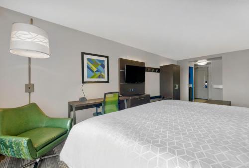 Holiday Inn Express Hotel & Suites Kansas City - Grandview, an IHG Hotel