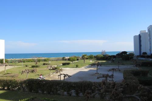 spacieux appartement 4 personnes vue mer accès direct plage 4PSA13G5 - Location saisonnière - Le Barcarès