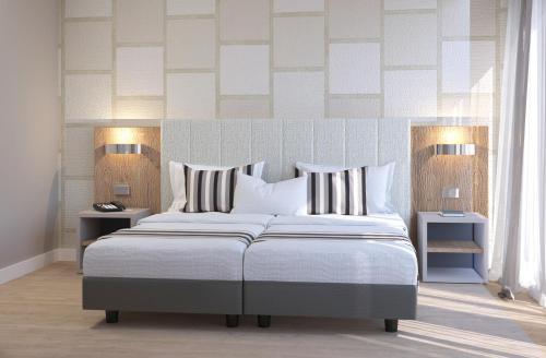 2 twin beds