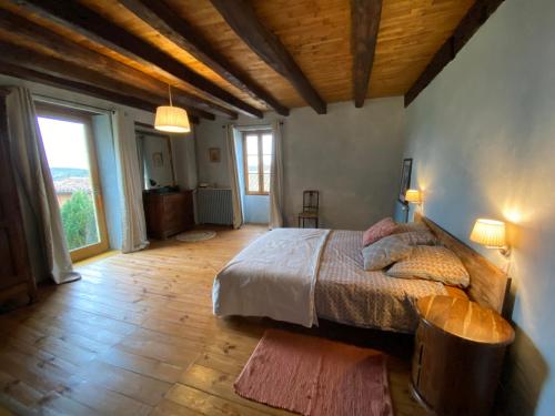 Grande suite privée chambre d'hôte La Buge