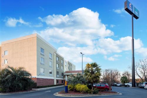 Comfort Suites Forsyth near I-75