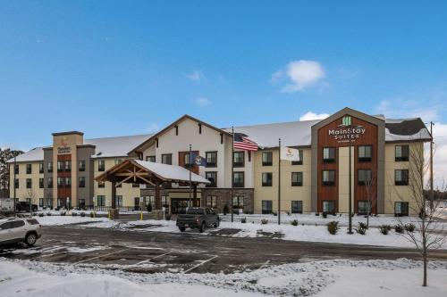 Comfort Inn & Suites - Hotel - Gaylord