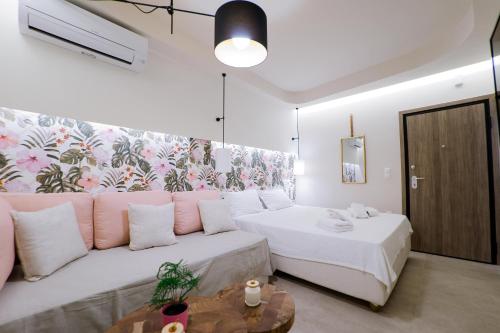 Loutraki Pinky Pearl