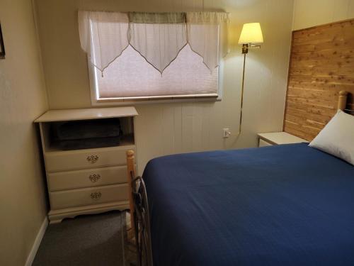 Husker Inn - image 11