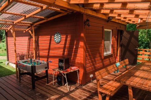 設施, 泰帕爾尼假日公園 (Taparyne) in 阿蘭托斯