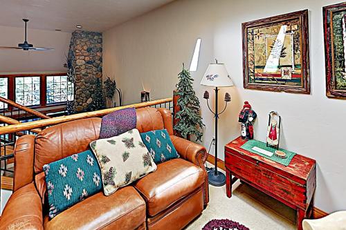 Pine Cottage, Sunriver (photo 5)