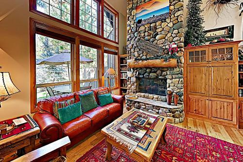Pine Cottage, Sunriver (photo 8)