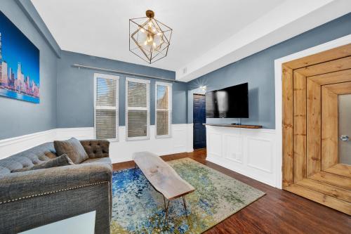 Modern 2 Bedroom in Avondale in Chicago, USA
