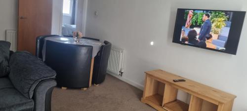Picture of Lovely 2-Bedroom Flat With Free Parking